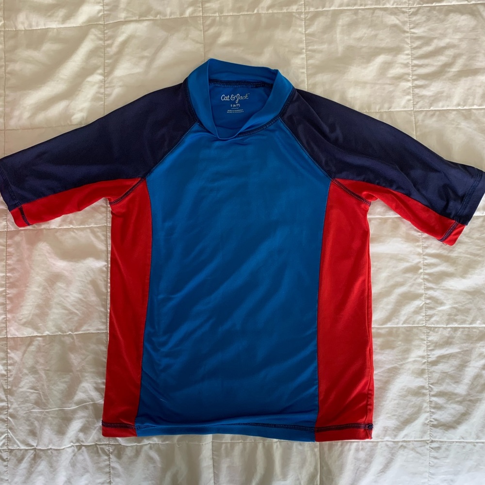 Cat & Jack Kids Youth Swim shirt 6 7